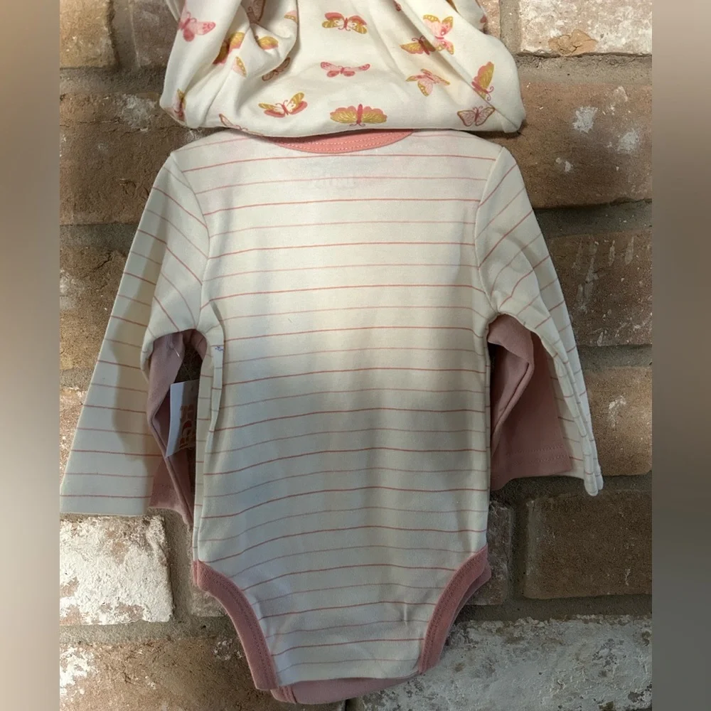 Baby Gear Bodysuit. 3 pack. New with tags.